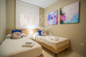 Casa Azul Ivan Luxury Homes 4ªPlta Norte 1ªLinea