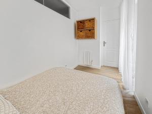 Appartements Appartement lumineux et moderne, proche transports : photos des chambres