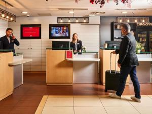 ibis Paris la Défense Esplanade - 3hvězdičkové hotely ve městě Courbevoie