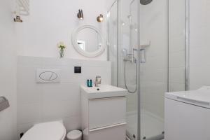 ShortStayPoland Stępińska B181