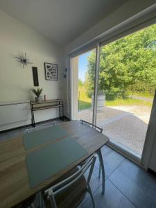 Maisons de vacances Maison avec grand espace en hauteur : photos des chambres