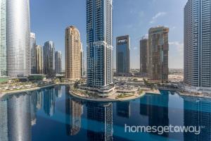 HomesGetaway -Fanciful 1BR Apartment in JLT Lake View