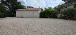 Maisons de vacances Les dentelles Evasion Provencale Villa avec Piscine et jardin : photos des chambres