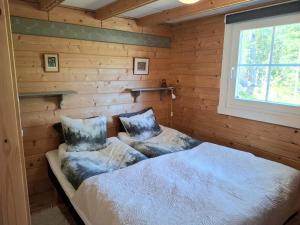 Fröya Timber Cottage