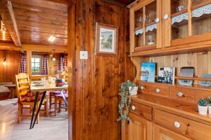 Famille et Nature dans un Chalet Traditionnel