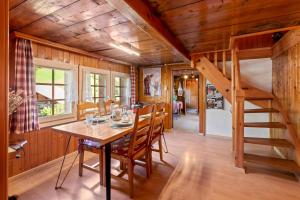 Famille et Nature dans un Chalet Traditionnel