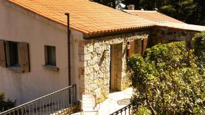 Domaine de Gialla Bergerie Carta, 6 pers, montagne, vue mer