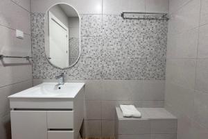 Studio on Alvors Beach by amcf