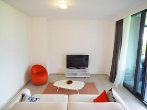 Deluxe Apartment room in Royal Montesun Apartments