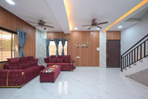 ll EMPYREAN STAY ll MI CASA VILLA ll 4BHK ll AC ll LONGEST POOL ll POOL TABLE ll TABLE TENNIS ll