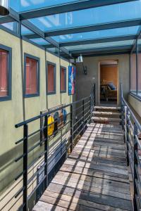 Maisons de vacances Contemporary Villa With Views Of Cap Dantibes : photos des chambres
