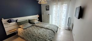 Apartment Blue Riviera - am Strand mit Meerblick und Pool by Riviera HomeLife