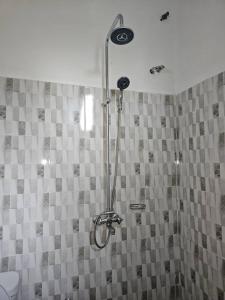 Kinyanjuis homes 003