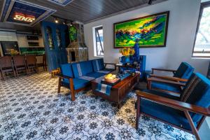 Color House Sa Pa - Free BBQ