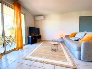 La Palmeraie T2, terrasse, clim, pkg, centre ville