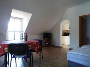 Klimatisierte Ferienwohnung Mit Pool