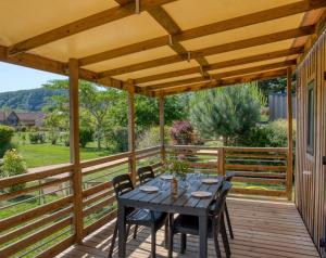 Campings Domaine Residentiel de Plein Air La Sagne : photos des chambres