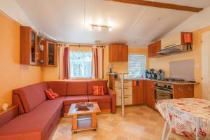 Mh 25 Les Genêts Ronce les bains