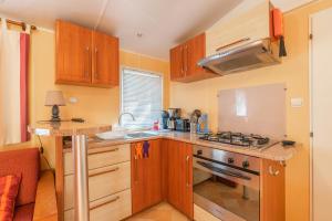 Maisons de vacances Mh 25 Les Genets Ronce les bains : photos des chambres