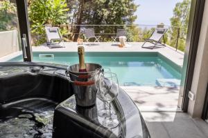 Tenuta Regia Corte by DomuSicily