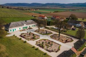 Szent Gaál Kastély