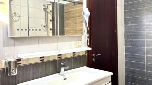 Triena Rooms