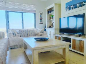 Bluebird Empire Penthouse