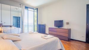 Villa Patrizia Lake View - Italian Homing