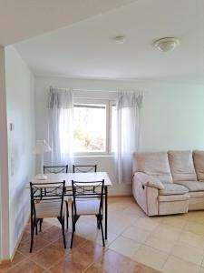 52m2 appartment near the city and the lake