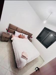 En face hôpital M6,Proche Aéroport et nearchore