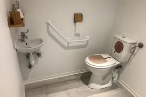 Gîtes La Source du Rey avec terrasse et jardin