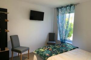 Appartements Gites La Source du Rey avec terrasse et jardin : photos des chambres