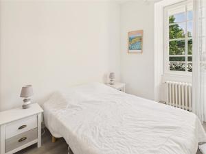 Maisons de vacances Vue mer - 50 m du port - Maison pour 6 - Jardin : photos des chambres