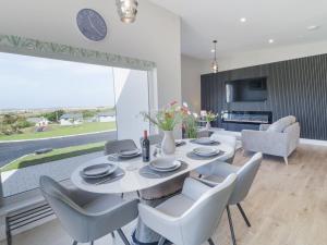 Number 6 Villa - The View