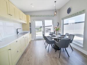 Number 6 Villa - The View