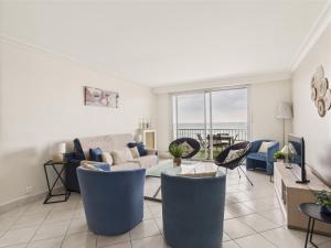 Vue mer - Appartement pour 6 - 5 m de la plage