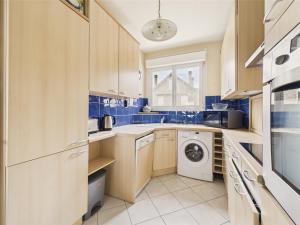 Vue mer - Appartement pour 6 - 5 m de la plage