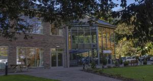 Best Western Plus Kenwick Park Hotel