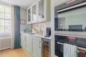 Elegant 1BD Flat in the Heart of Notting Hill!