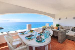 UHC CasasBlancas Family Complex