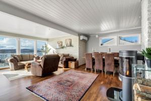 Groups & Family l Majestic views l FREE Parking