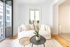 Stylish 2BR Apartment - Be Grand