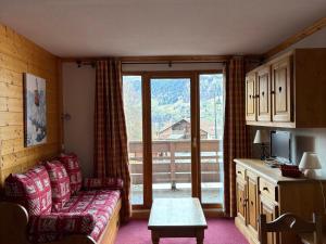 Appartement T2 proche des pistes avec balcon et accès Wi-Fi - FR-1-807-71