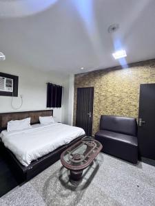 Hotel Airport residency