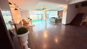 Akshay corporate hotel