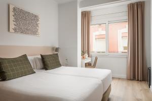 Twin Room room in Erba by Pillow