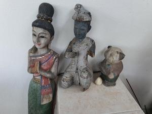 large jacuzzi and charming home center of old city