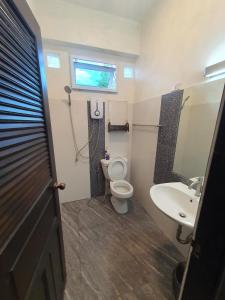 large jacuzzi and charming home center of old city