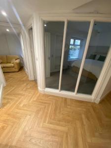 Mumbles Seaside Apartment