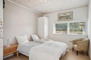 Holiday Home In Egsmark Surrounded By Beautiful Nature With Spacious Terraces Close To The Beach, Ebeltoft And Mols Bjerge National Park